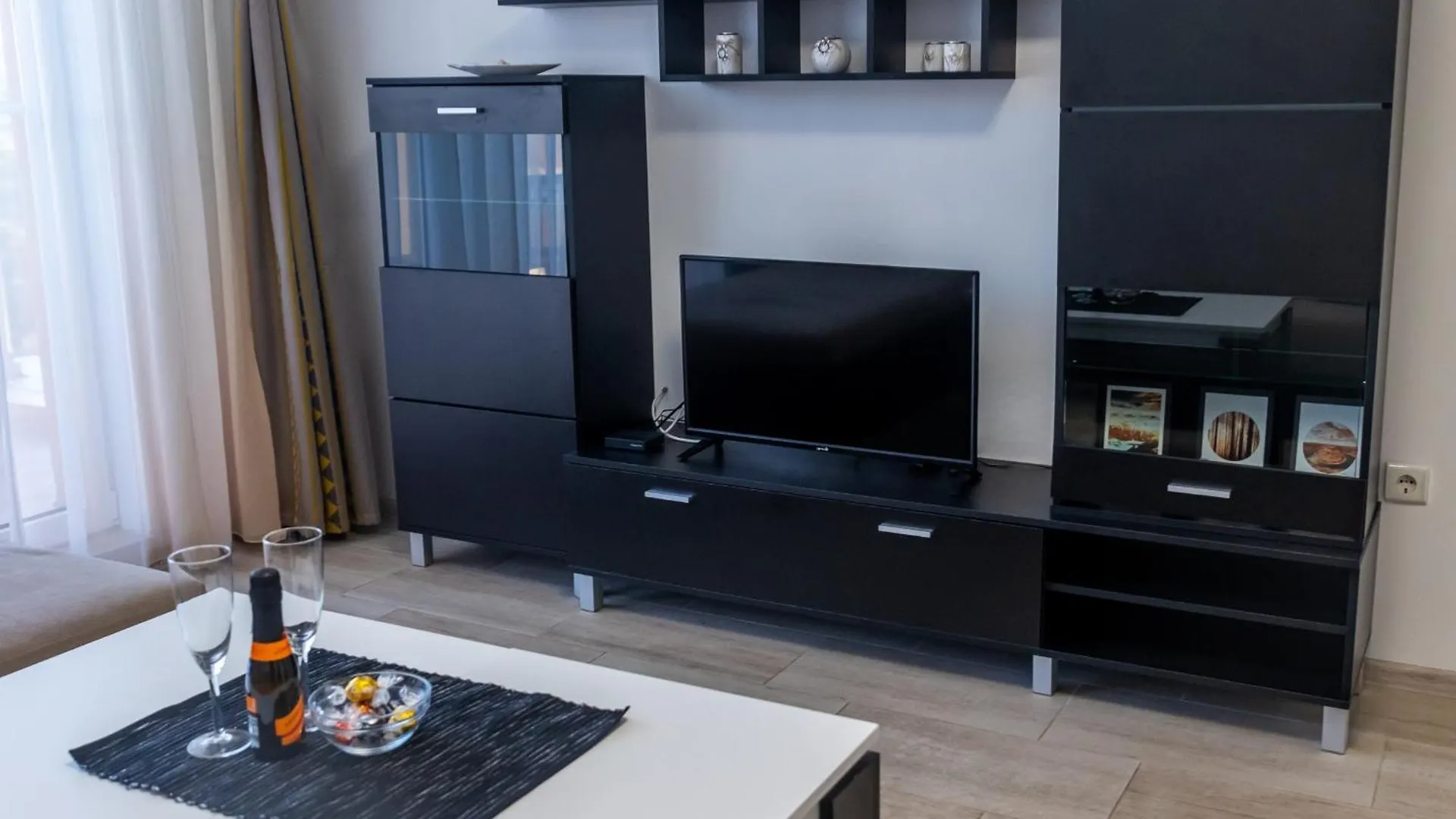 Apartamento Sozopoli Hills Апартамент Б18